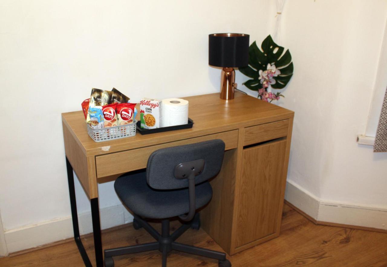 Cozy Rooms Or Apartment In London Townhouse Fast Links To Central エクステリア 写真
